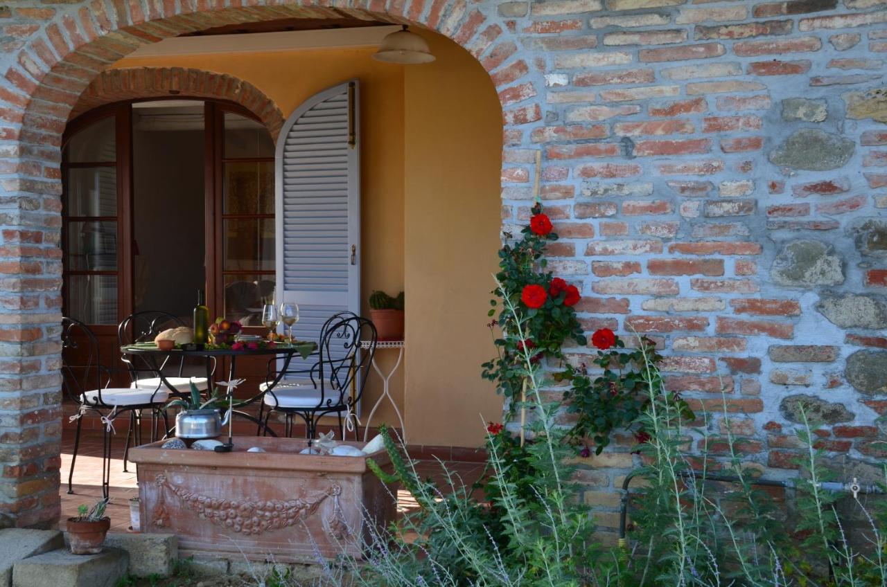 Casa Magnolia Appartement Terricciola Buitenkant foto