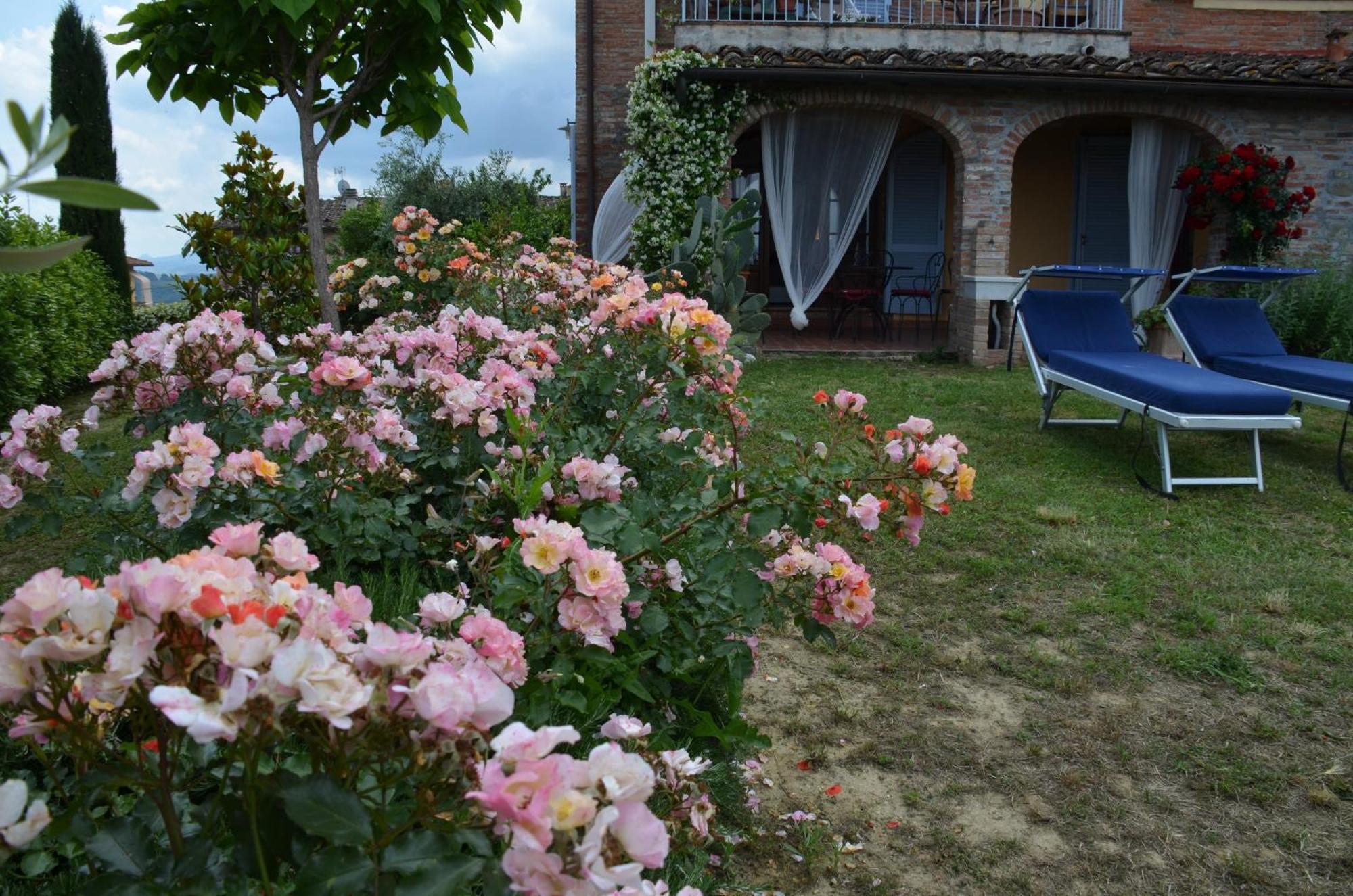 Casa Magnolia Appartement Terricciola Buitenkant foto