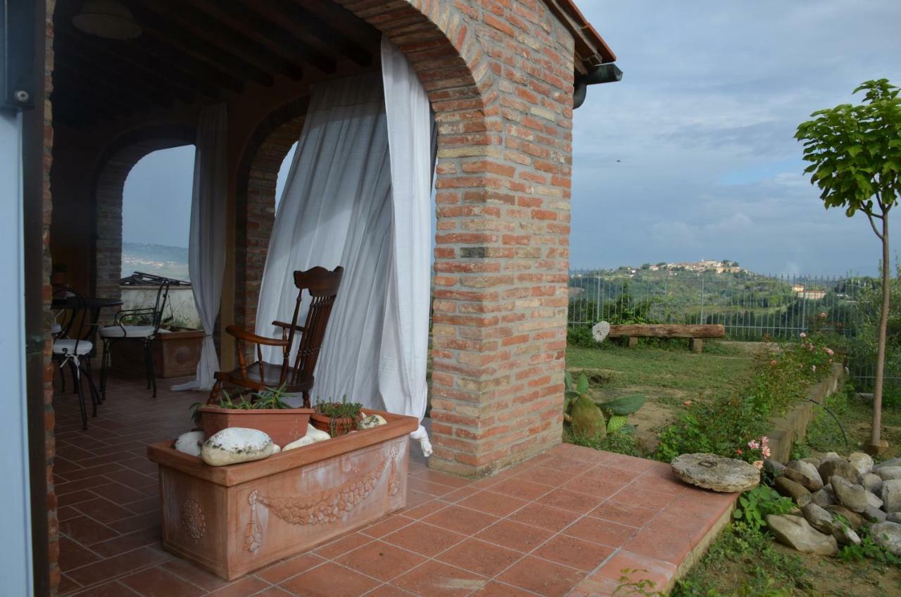 Casa Magnolia Appartement Terricciola Buitenkant foto
